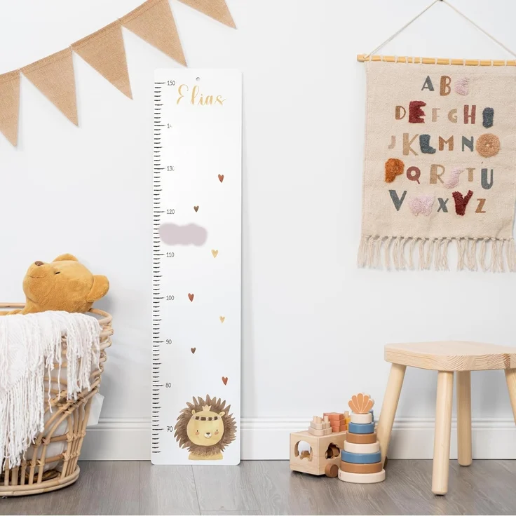 KIDSMOOD - Messlatte für Kinderzimmer Personalisiert, 70-140 cm - Messlatte Kinder Holz personalisiert Mit Namen für Baby- & Kleinkinderzimmer - Individuelles Geschenk für Kinder und Babys zum Geburt – Bild 4