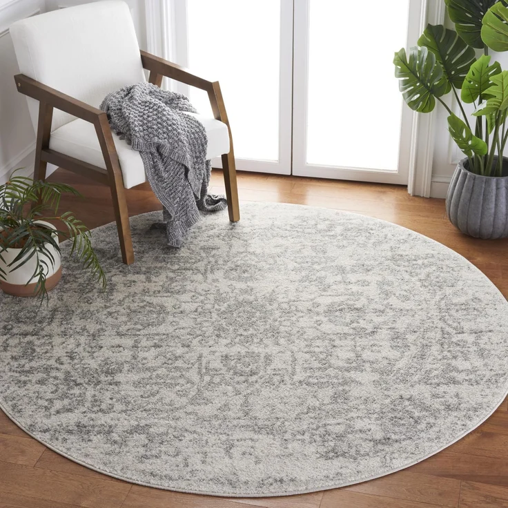 SAFAVIEH Distressed Teppich für Wohnzimmer, Esszimmer, Schlafzimmer - Madison Collection, Kurzer Flor, Silber und Elfenbein, 200 x 200 cm