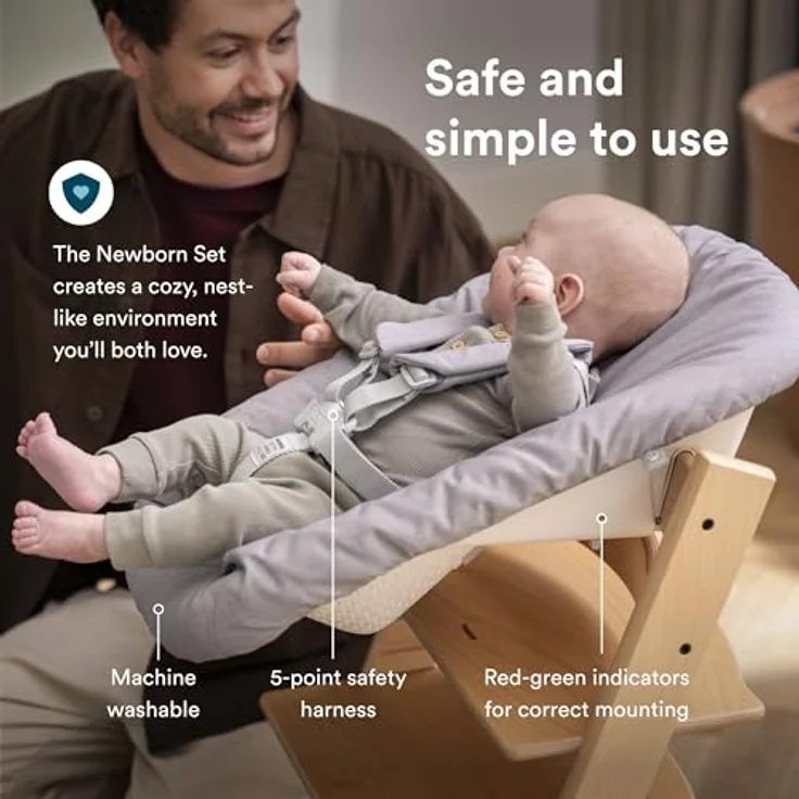 Tripp Trapp Stuhl von Stokke (Natural) mit Newborn Set (Grey) - Für Neugeborene bis zu 9 kg - Gemütlich, sicher & einfach zu verwenden – Bild 5