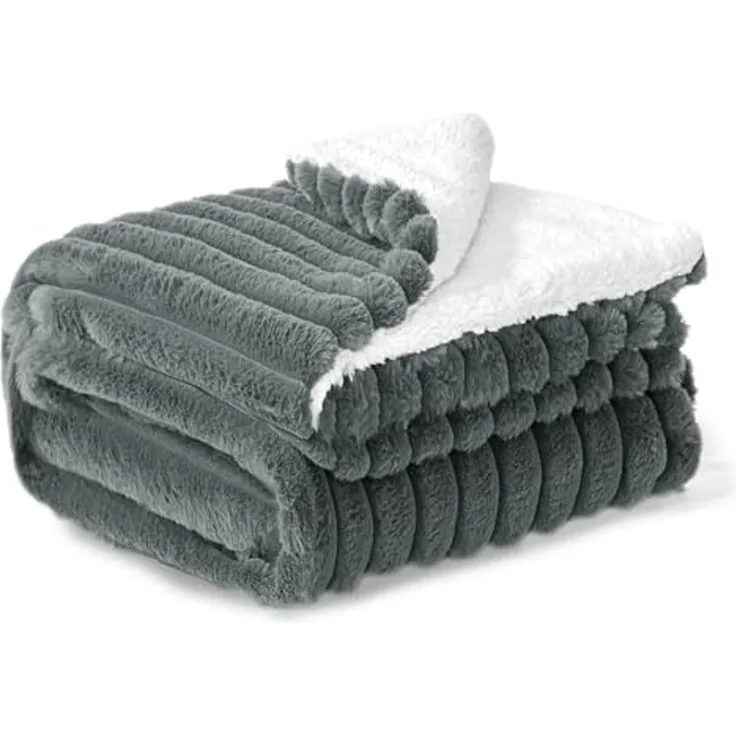 BEDELITE Kuscheldecke Flauschig Decke 150x200 - Dicke XL Sherpa Decken Grau für Couch, warme Cord Kuscheldecken weiche Fleecedecke Wohndecke als Couch Überwurf für Wohnzimmer