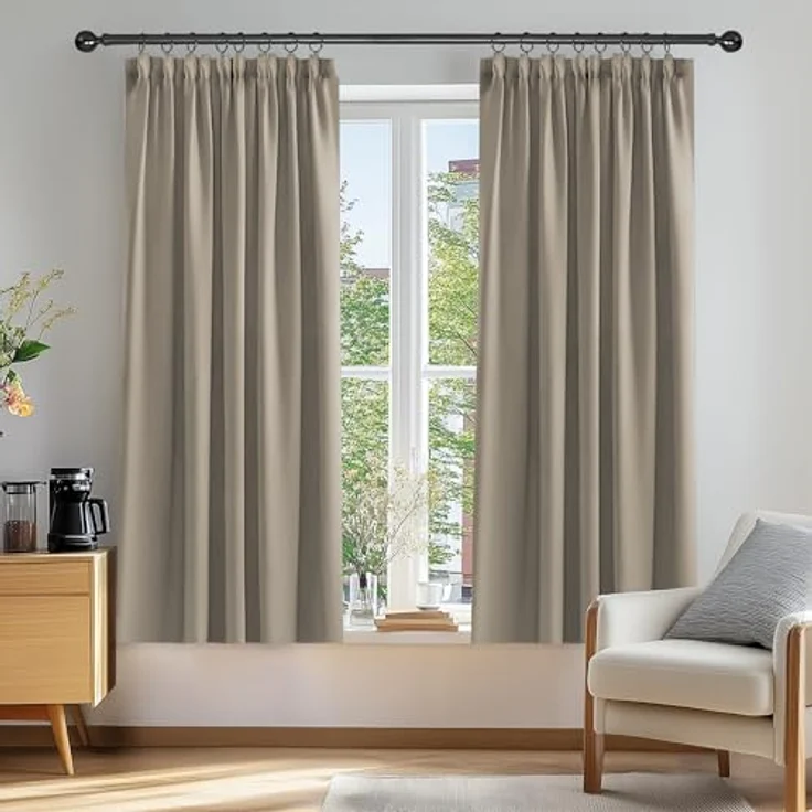 Deconovo Gardinen für Schienensystem Blickdicht Vorhänge UV-Schutz Taupe | 2er Set, H 138 x B 117 cm, Thermal Curtains, Schlafzimmer Gardinen, Raumtrenner Vorhang, Gardinen Kurz, für Schienensystem – Bild 1