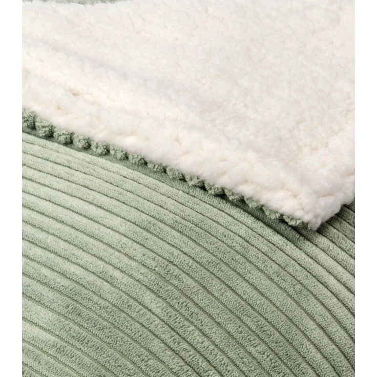 Wohndecke Duo, mokebo, Kuscheldecke, Sofa-Auflage oder Dekodecke aus Cord und Sherpa, Salbei – Bild 2