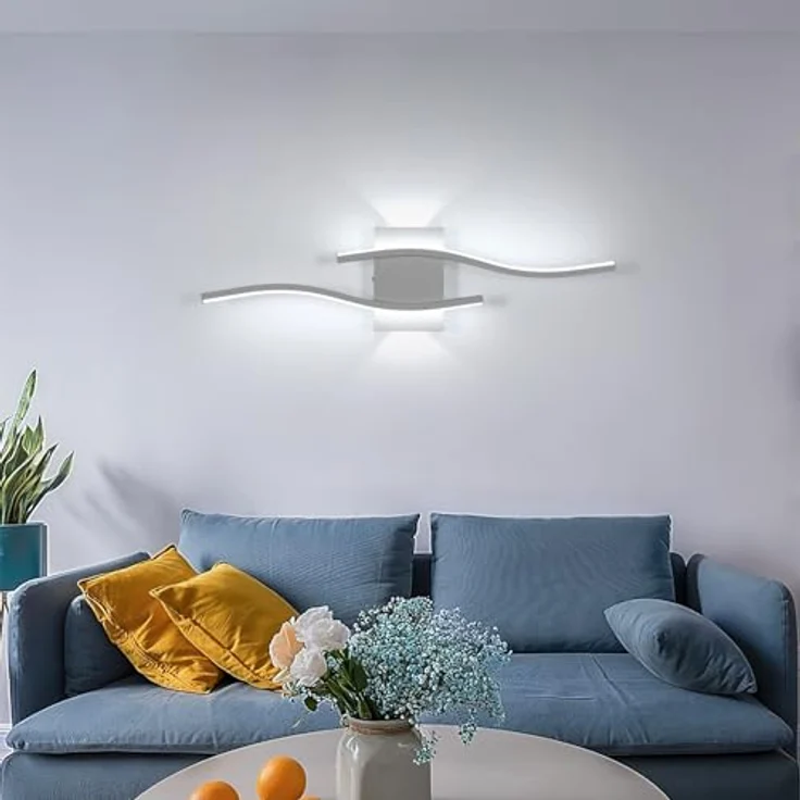 Goeco LED Wandleuchte Innen, 20W 59 cm Lange Wandlampe mit 2 Fimmige aus Acryl 6500K Kaltweißes Licht, Modern Gebogenen LED Wandbeleuchtung für Flur Wohnzimmer Schlafzimmer, Weiß – Bild 3