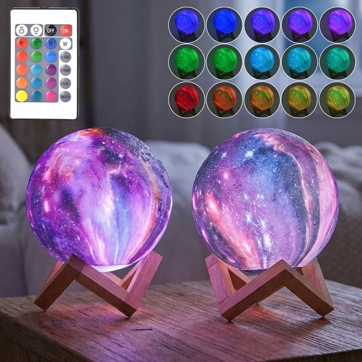 Casativo Nachtlicht 3D Galaxy Mond Lampe 15cm: 16 Farben, dimmbar, Fernbedienung & Holzfuß, Akku Nachtlicht & Deko – Bild 1