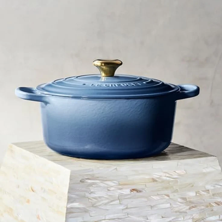 Le Creuset Signature Gusseisen-Bräter mit Deckel, Ø 20 cm, Rund, Für alle Herdarten und Induktion geeignet, Volumen: 2,4 l, 3,092 kg, Chambray, 21177204344441 – Bild 6