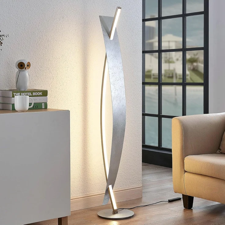 Lucande Stehlampe Marija, Enthalten, LED 24 W gesamt, warmweiß – Bild 3