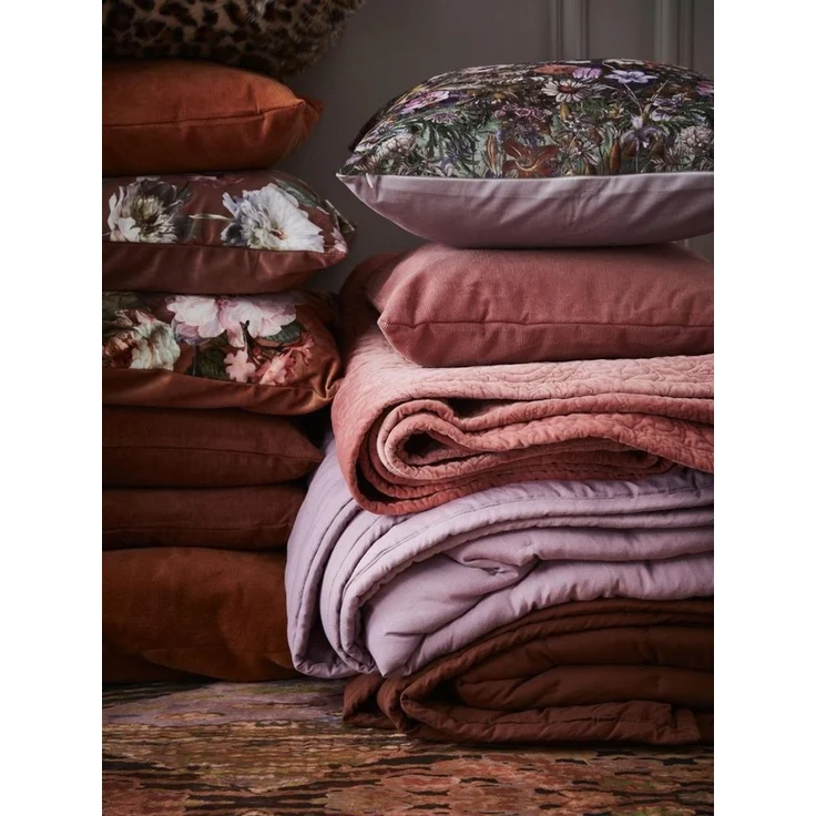 Essenza Tagesdecke Ruth, mit leichter Steppung – Bild 2