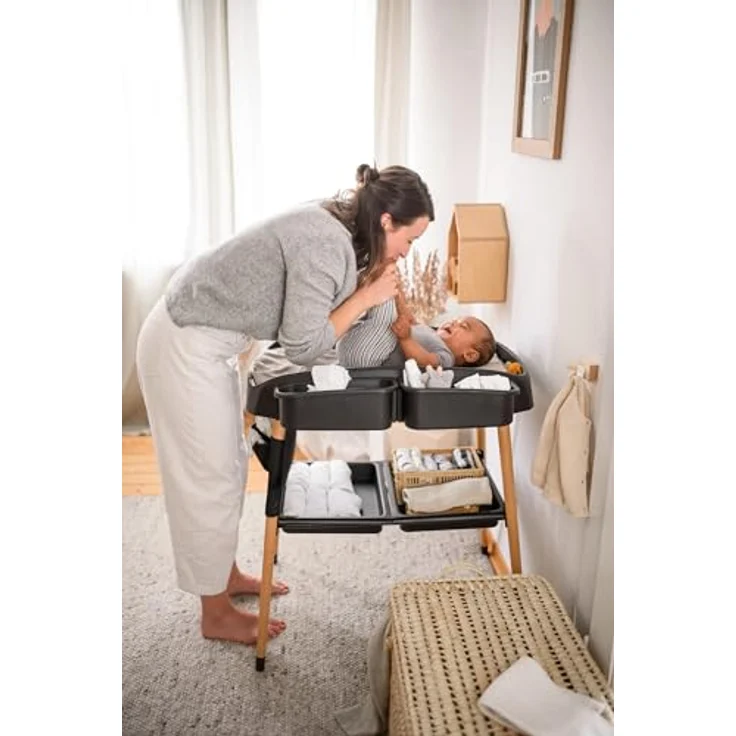 BabyGo Wickeltisch ChangeMe, Wickelkommode aus Buchenholz mit seitlicher Ablage und mobilen Rädern, weiss – Bild 7