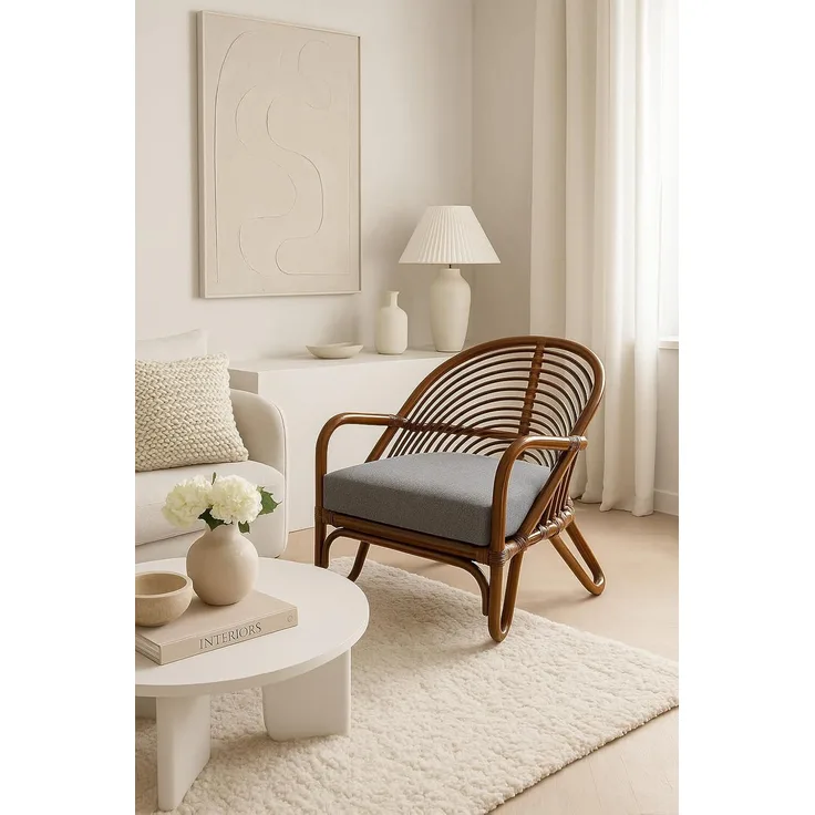 Relax-Sessel aus Rattan handgeflochten, braun gebeizt, inkl. Kissen