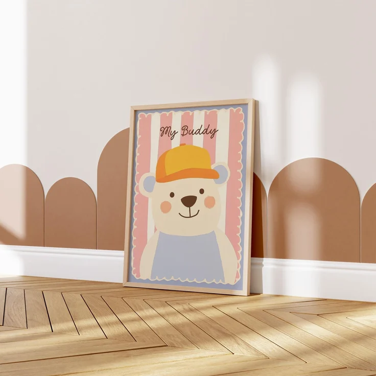 Poster Kinderzimmer Bär · My Buddy Schriftzug · Süßes Tierposter mit Mütze · Rosa & Pastell Deko · Freundliches Wandbild · Ohne Rahmen - 50x70cm – Bild 8
