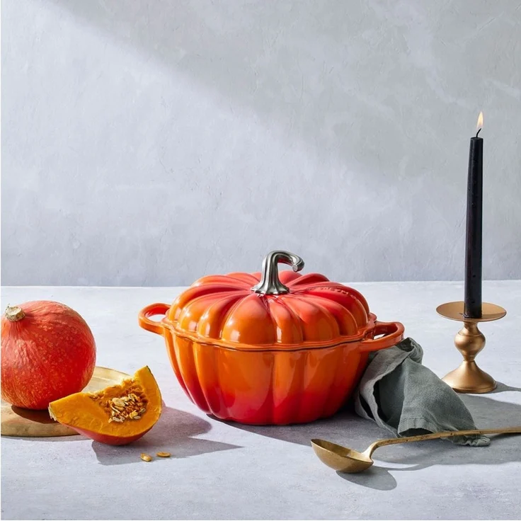 LE CREUSET Bräter LeCreuset Bräter Kürbis Signature 24cm, Auswahl Ofenrot, Gußeisen – Bild 2