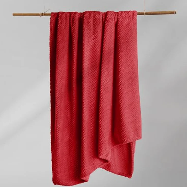 DecoKing Kuscheldecke 70x150 cm rot Decke Microfaser Wohndecke Tagesdecke Fleece weich sanft kuschelig skandinavischer Stil Henry – Bild 6