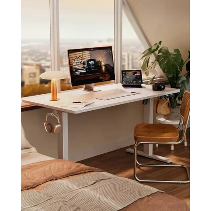 ErGear Elektrisch Höhenverstellbarer Schreibtisch 140x70 cm, Schreibtisch Höhenverstellbar mit 4 Memory-Funktion, Gaming Tisch mit Vierteilige Tischplatte – Bild 3