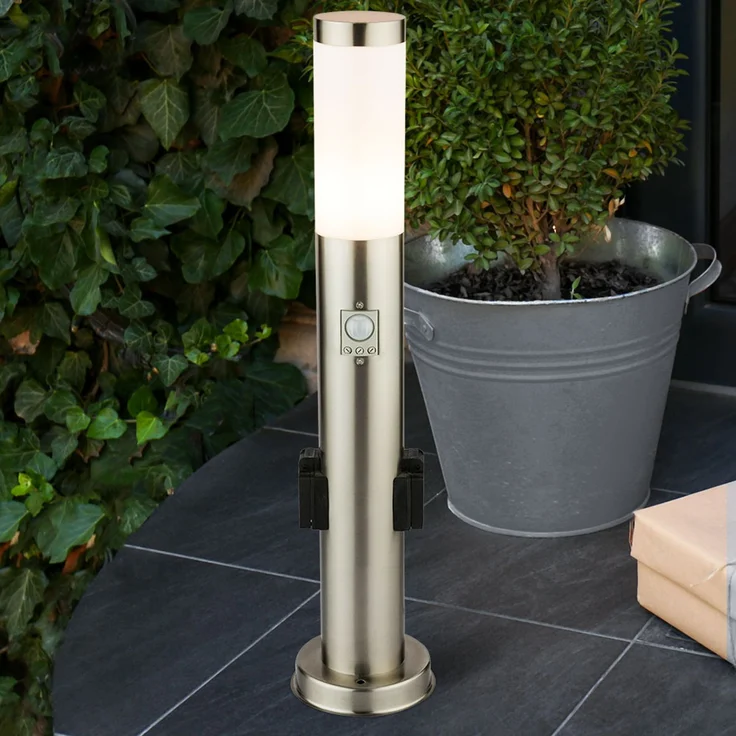 LED Stehleuchte, silber, Bewegungsmelder, 2x Steckdose – Bild 9