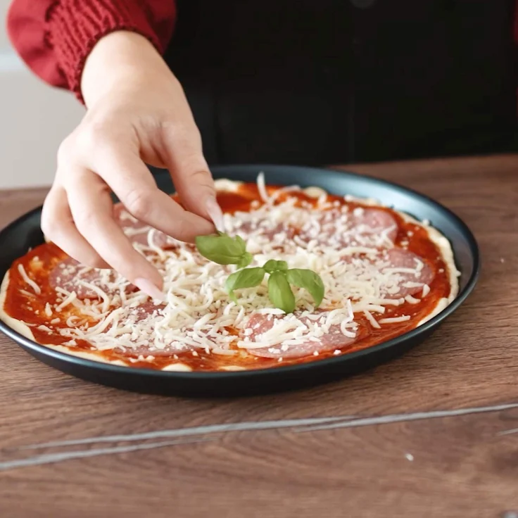 Pizzablech 28 cm, unbeschichtet – Bild 3