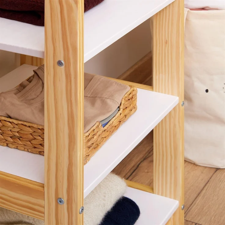 IDIMEX Kinderkleiderschrank SALLY Kindergarderobe im Haus Design, 4 Ablagen & Kleiderstange natur/weiß – Bild 7