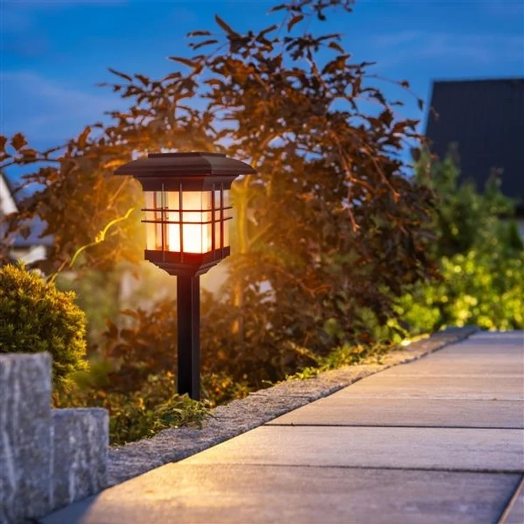 IC Gardenworld LED Laterne 4 in 1 Solar Gartenlaterne mit LED-Licht im Flammeneffekt-Design, LED fest integriert, warm-weiß im Flammeneffekt, zum Stecken, Hängen oder Hinstellen, einfache Montage, kabellos – Bild 9