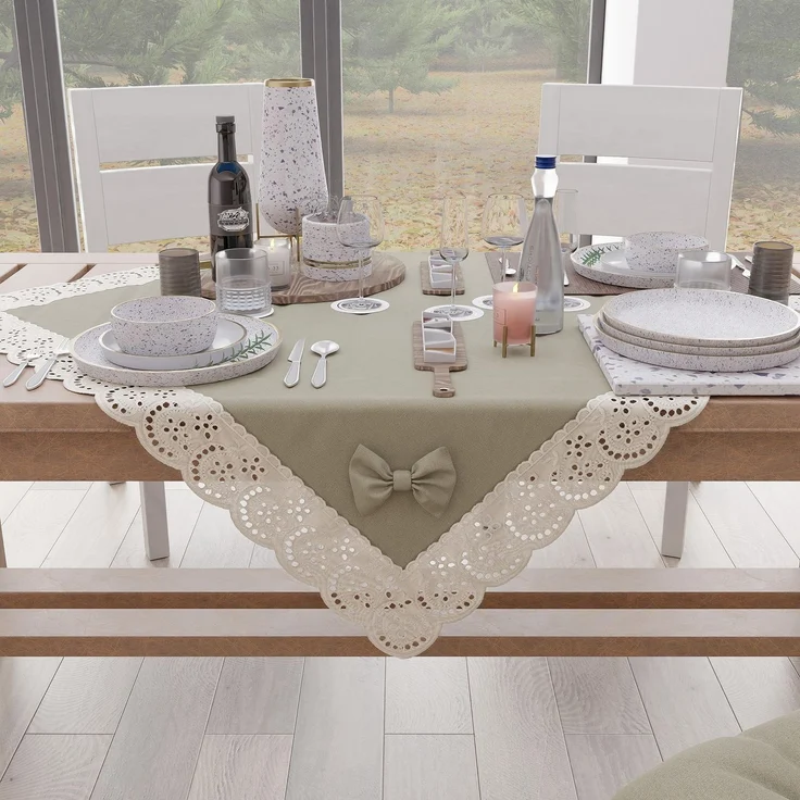 PETTI Artigiani Italiani - Elegante Mitteldecke, Tischdekoration für die Küche, unifarben mit Rüschen aus Sangallo-Spitze und Schleifen, Mittelstück aus Baumwolle, Mitteldecke 95 x 95 cm