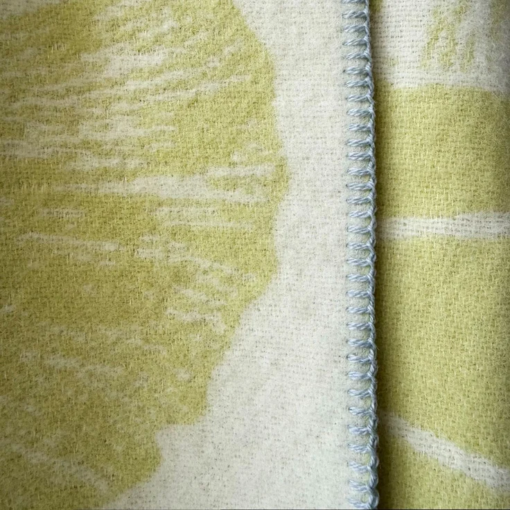 WoolOnly Wendedecke Wolldecke Plaid aus Norwegischer Wolle 130x200 cm (Ginkgo Vintage Lemon) – Bild 6