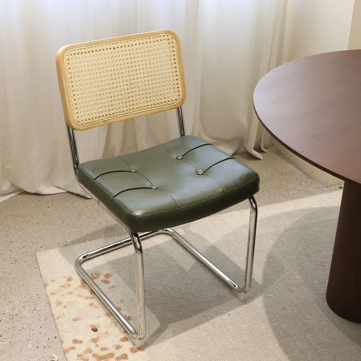 LVHOM Freischwinger 2er Set Esszimmerstuhl, Retro Küchenstuhl mit Chromgestell & Rattan-Rückenlehne, gepolsterter Kunstleder-Sitz, stapelbar, moderne Wohnzimmerstuhl, Dunkelgrün – Bild 8