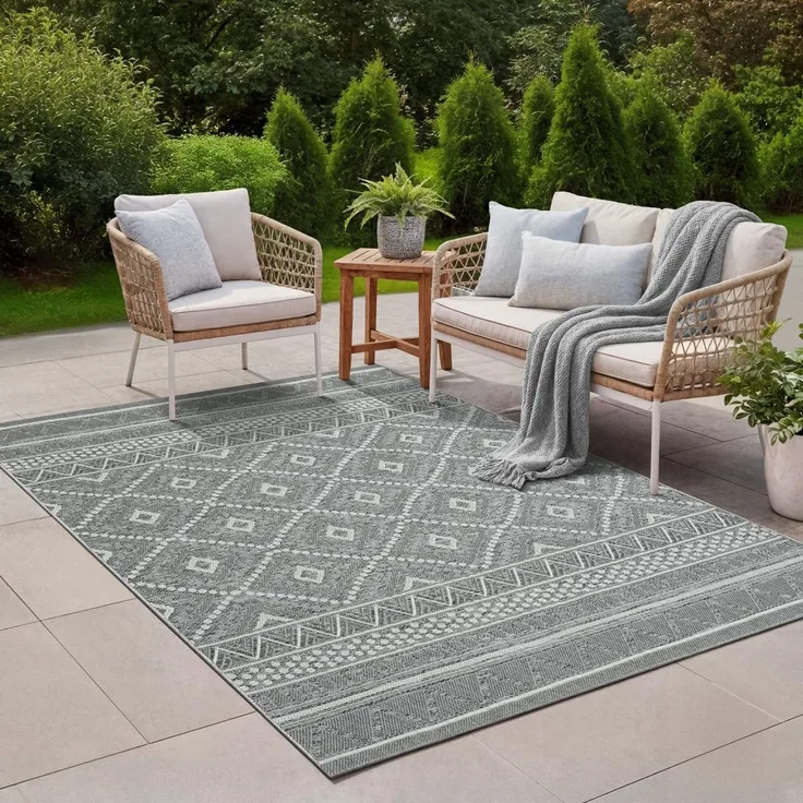 the carpet Calgary - robuster Teppich, Flachgewebe, modernes Design, ideal für Küche und Esszimmer, Vintage-Optik, Boho-Style, besonders flach, auch für den Außenbereich, Grau-Raute, 160x220 cm