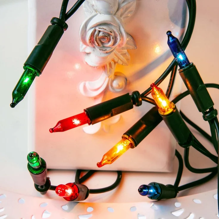 hellum Lichterkette innen mit 50 LED, mini Lichterkette bunte Lichter beleuchtete 7,35m, bunt strombetrieben mit grünem Kabel, – Bild 1
