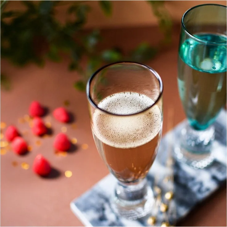6 bunte Sektgläser 200ml auf Fuß Sektkelche Champagner Prosecco Sektglas – Bild 3