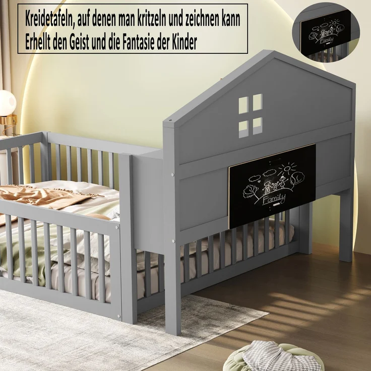 Kinderbett Hausform 140x200 cm mit Kreidetafel, Regalen & Tür,Massivholz Bodenbett,Grau – Bild 3