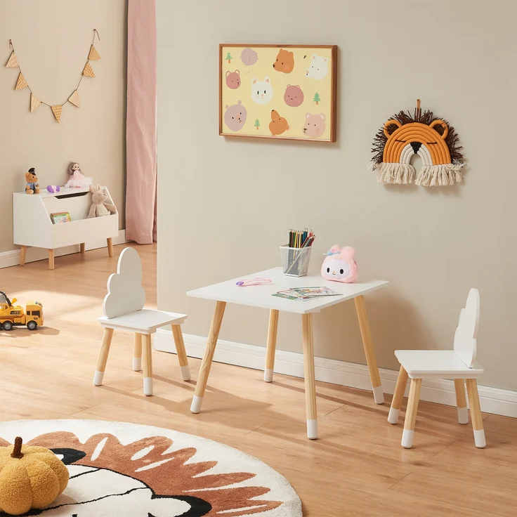 Kindersitzgruppe Hovle mit Wolken-Design Weiß [en. casa] – Bild 1