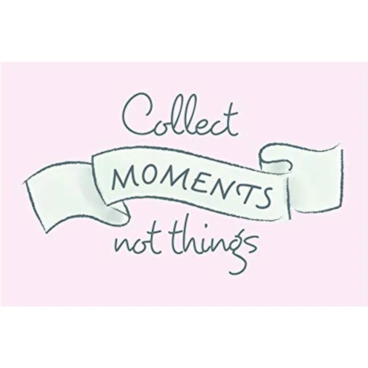 Komar Disney Wandbild Collect Moments, 70x50cm, hochwertiger Kunstdruck für Kinderzimmer und Babyzimmer, seidenmatte Oberfläche, ohne Rahmen, WB020-70x50