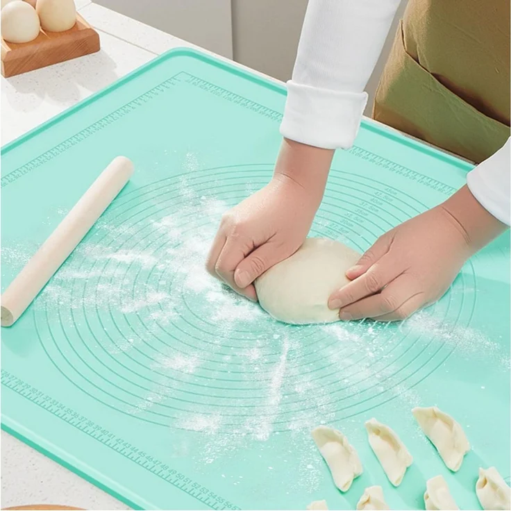 FOUORTUNATE-BEE Backmatte Teigmatte Backmatte mit Maßskala Rutschfest Antihaft Silikon, Ideal für Fondant Pizza Gebäck Teig Ausrollen und Backen – Bild 1