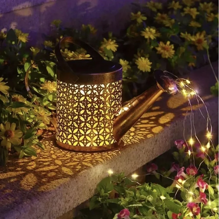 Gardlov LED Solarleuchte Solar-Gartenlampe Gießkanne, Beleuchtung, LED fest integriert, Tageslichtweiß, 60 LEDs erzeugen den Effekt von fließendem Wasser aus der Kanne – Bild 5