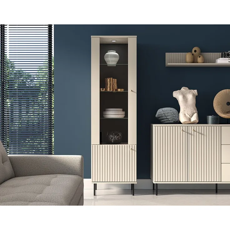 Wohnzimmer Vitrine SALOU-131 in kaschmir matt, goldfarbene Metallgriffe, B/H/T ca. 55/190/40 cm