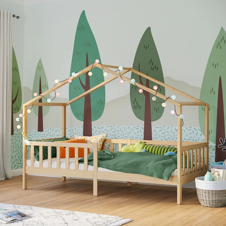 Bellabino 'Bia' Hausbett 90x200 cm, natur, Kiefer Massivholz, Montessori Kinderbett mit Rausfallschutz und Lattenrost – Bild 1
