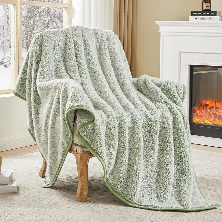 Decke Fleecedecke Sherpa Mikrofaser 127x152cm 130 x 150cm 05-salbei