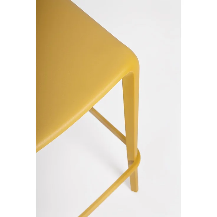 Barhocker Chloris 4er-Set aus Kunststoff, modernes Design, ocker, mit Fußstütze, UV-beständig – Bild 5