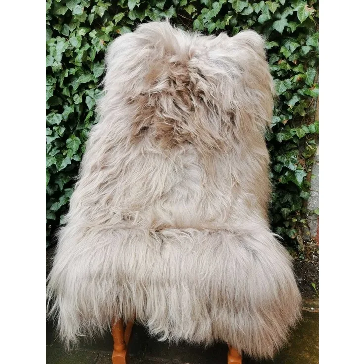 Provellus Fellteppich Island Lammfell Schaffell Taupe Lange Wolle Unikat L-XXL, 100-110 cm x 50-60 cm