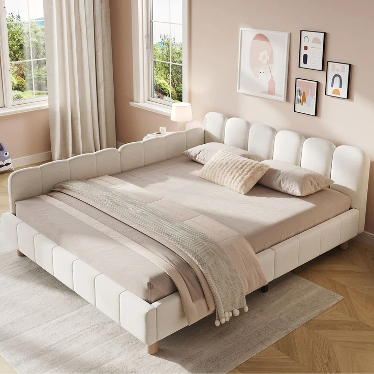Merax Polsterbett, Kinderbett 140x190 cm, Bett mit und gepolstertes Kopfteil und Rausfallschutz, Bettbeine aus Massivholz, Samt, beige – Bild 1