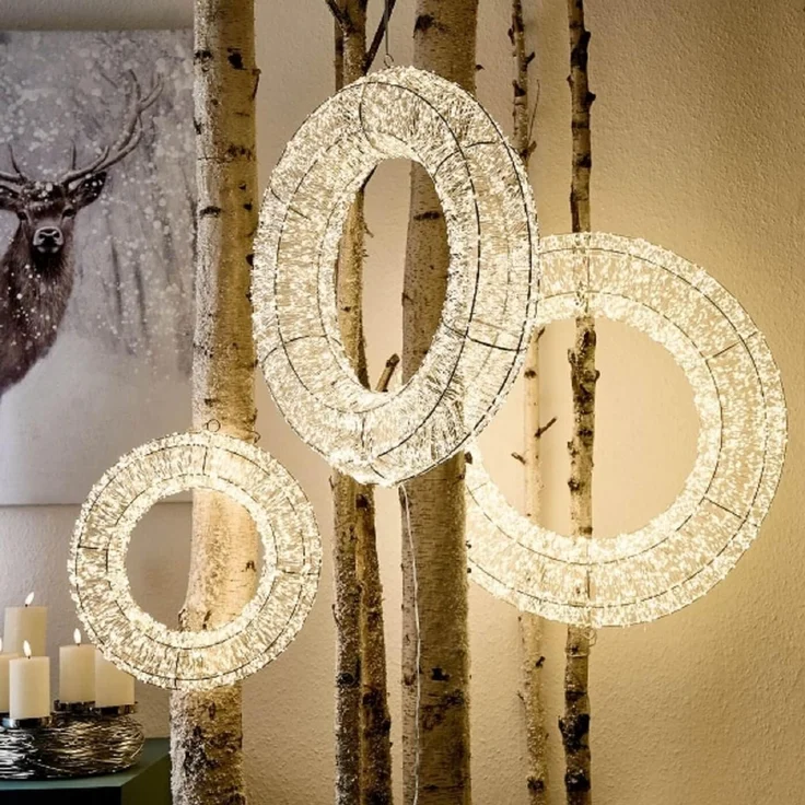 LED Metallkranz 58 cm mit 1800 warmweißen LEDs Timer Fernbedienung IP44 – Bild 2