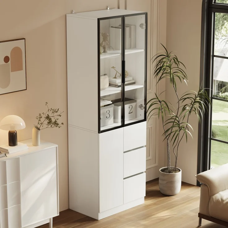 Vitrine 60 x 40 x 180 cm aus Spanplatte in Weiß mit Glastüren und App-steuerbarer LED-Beleuchtung – Bild 3