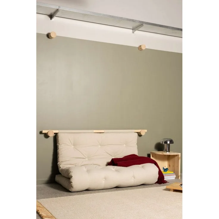 Karup Design Schlafsofa Hooked Sofa Bed / Sleeper Chair – Sitz- oder Schlafplatz, platzsparend, Futonmatratze inkl. Halterungsset aus FSC®-zertifiziertem Massivholz
