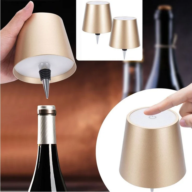 shop'n smile ideoon LED Tischleuchte Akku Flaschenlampe dimmbar LEDs in 3 Lichtfarben Ø 10,5 x14,5 cm Touch, LEDs mit 3 auswählbaren Lichtfarben, Kaltweiss / Warmweiss / Naturweiss, USB-C-Aufladung inkl. Kabel, Metall-Lampenschirm, in Gold – Bild 1