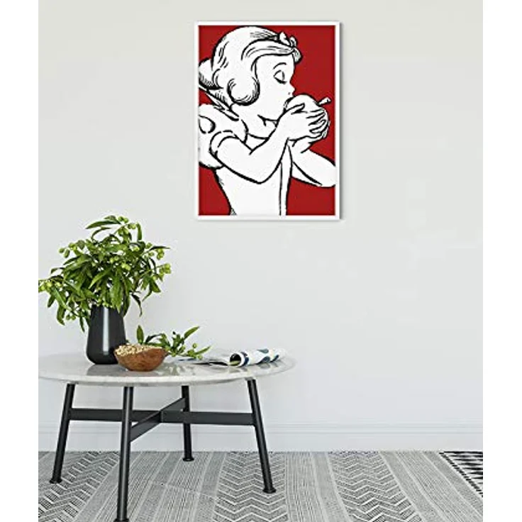 Komar Disney Wandbild Snow White Apple Bite, Kunstdruck für Kinderzimmer, rot, 50x70cm, ohne Rahmen – Bild 2