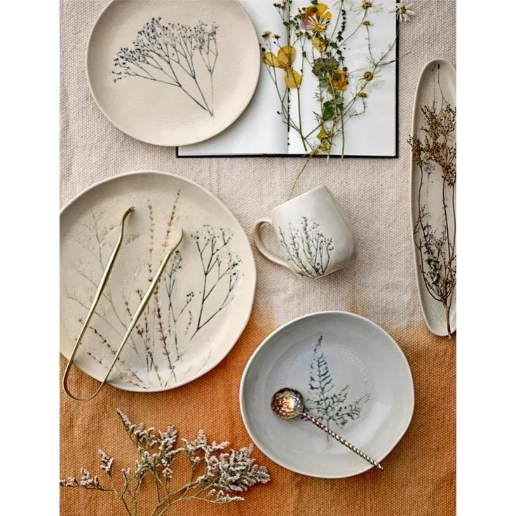 Bloomingville Servierteller Bea, 35,5 x 2 x 8 cm, Steingut, Servierplatte, Teller, Blumenmotiv, Cracle Glaze, natur – Bild 2