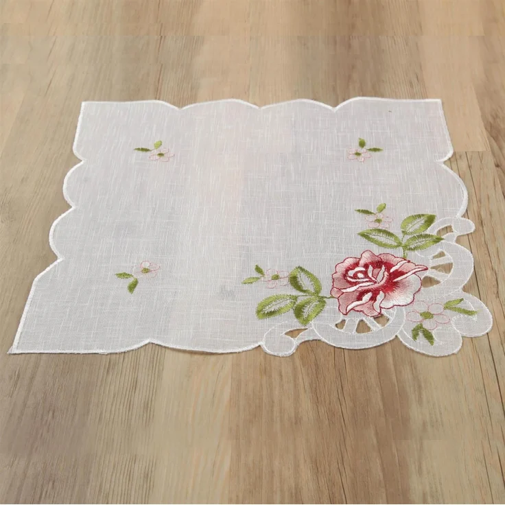 ARSVITA Tischdecke mit Stickerei, mit Blumen oder Schmetterlingen bestickte 30x30cm Decke für den Tisch, in vielen verschiedenen Designs verfügbar Weinrot - Grün Eckig – Bild 3