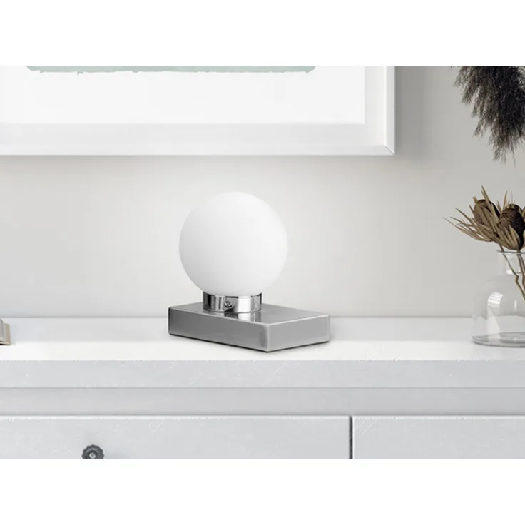 LED Tischleuchte Glaskugel Weiß Sockel Silber - Touch dimmbar, Höhe 15cm