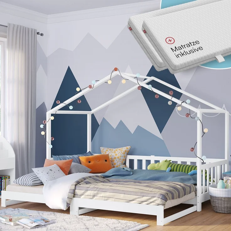 Bellabino 'Bia' Hausbett 90x200 cm/180x200 cm mit 2x 90x200 cm Matratze, weiß, Kiefer Massivholz, Bodenbett in Hausoptik, ausziehbares Kinderbett mit Lattenrost – Bild 1