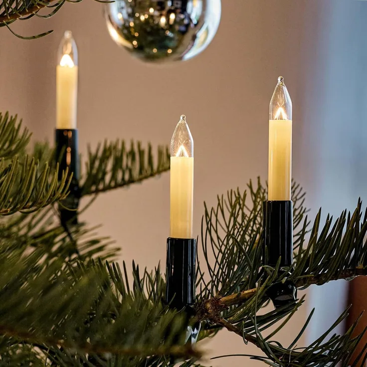 HELLUM Lichterkette Schaftkerze 15 Kerzen klar für innen Schaft/Kabel grün 12,8m elfenbein