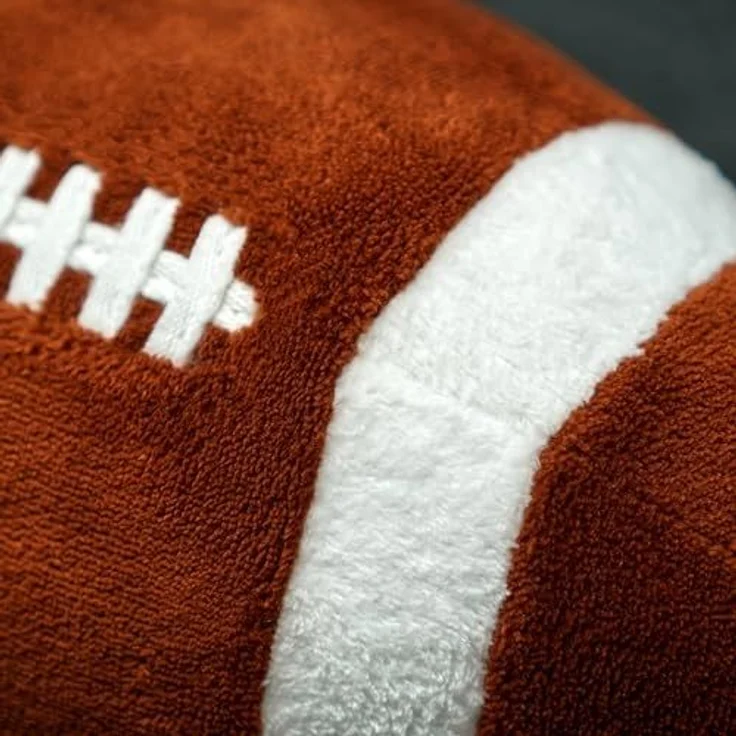 40YARDS Dekokissen American Football Kissen (maßstabsgetreu) - Indoor Football, Weiches Plüschkissen – Größe: 28 x 17 x 17 cm – Bild 7
