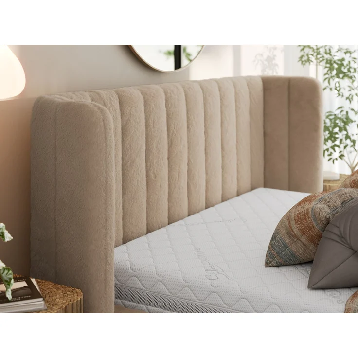 Polsterbett GOLETTA CLASSIC 180 x 200 cm mit gepolstertem Kopfteil, stabilem Bettrahmen, Lattenrost und Bettkasten mit Gasdruckfedern, Doppelbett, zeitloses Design - Beige Plüsch – Bild 4